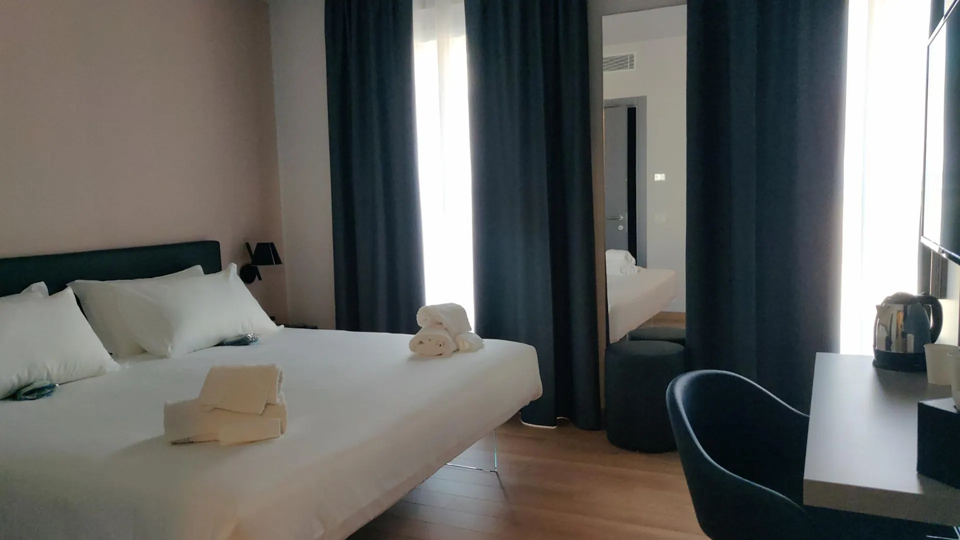 Hotel 21WOL Milano Centro