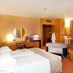 Hotel Michelangelo, Mediolan